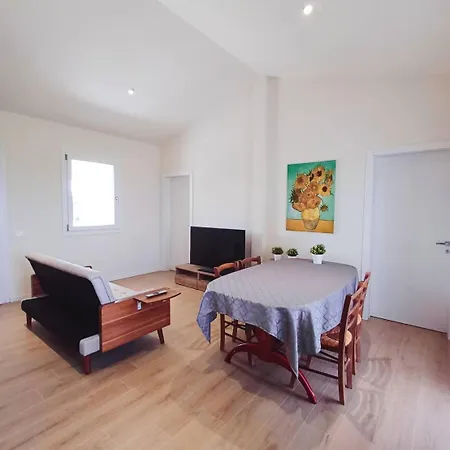 Secret Sunset - Brand New 2025 House Guest house